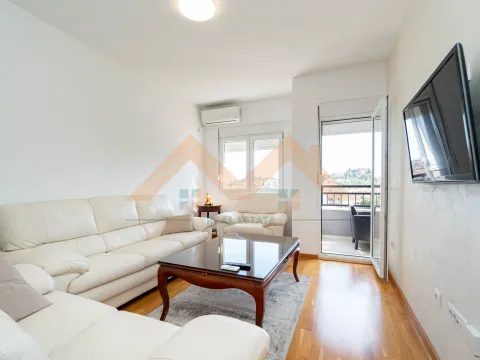 Izdavanje, jednosoban stan, 43m², Zabjelo, Podgorica