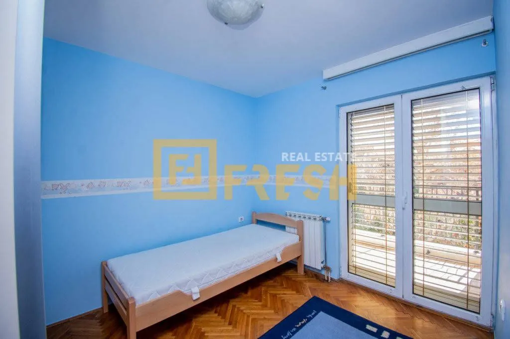 Rent, house, 600m², Zagorič, Podgorica