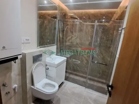 Izdavanje, četvorosoban stan, 90m², Bulevar Evrope, Novi Sad Sve Podlokacije - image 8