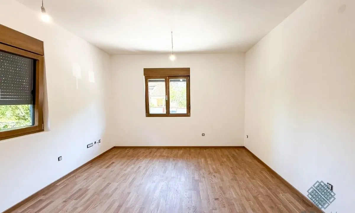 Rent, office space, 45m², Zagorič, Podgorica