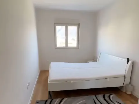 Rent, two bedroom apartment, 75m², Centar, Bar - image 5