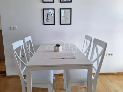 Izdavanje, stan, 80m², Tivat, Crna Gora - image 4