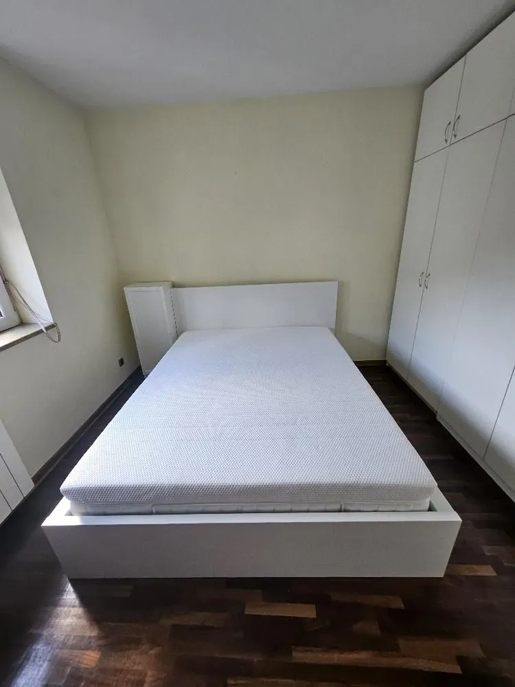 Izdavanje, dvosoban stan, 37m², Stari Grad, Beograd