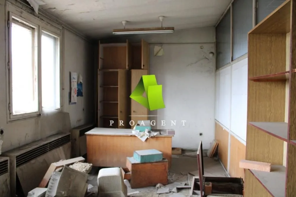 Rent, office space, 828m², Medijana, Niš