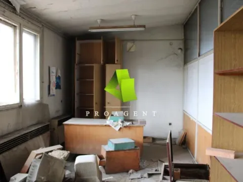 Izdavanje, poslovni prostor, 828m², Medijana, Niš - image 12