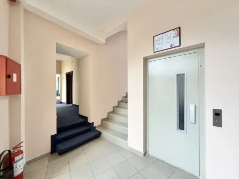 Sale, office space, 993m², Preljina, Čačak - image 9