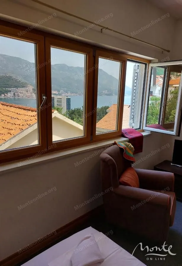 Sale, office space, 950m², Bečići, Budva