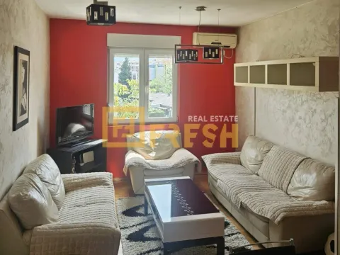 Rent, one bedroom apartment, 37m², Stari Aerodrom, Podgorica - image 2