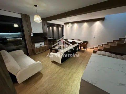 Izdavanje, kuća, 185m², Novi Beograd Sve Podlokacije, Beograd - image 29