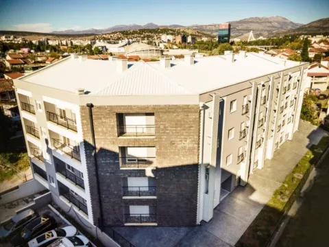 Prodaja, stan, 47m², Podgorica, Crna Gora - image 8