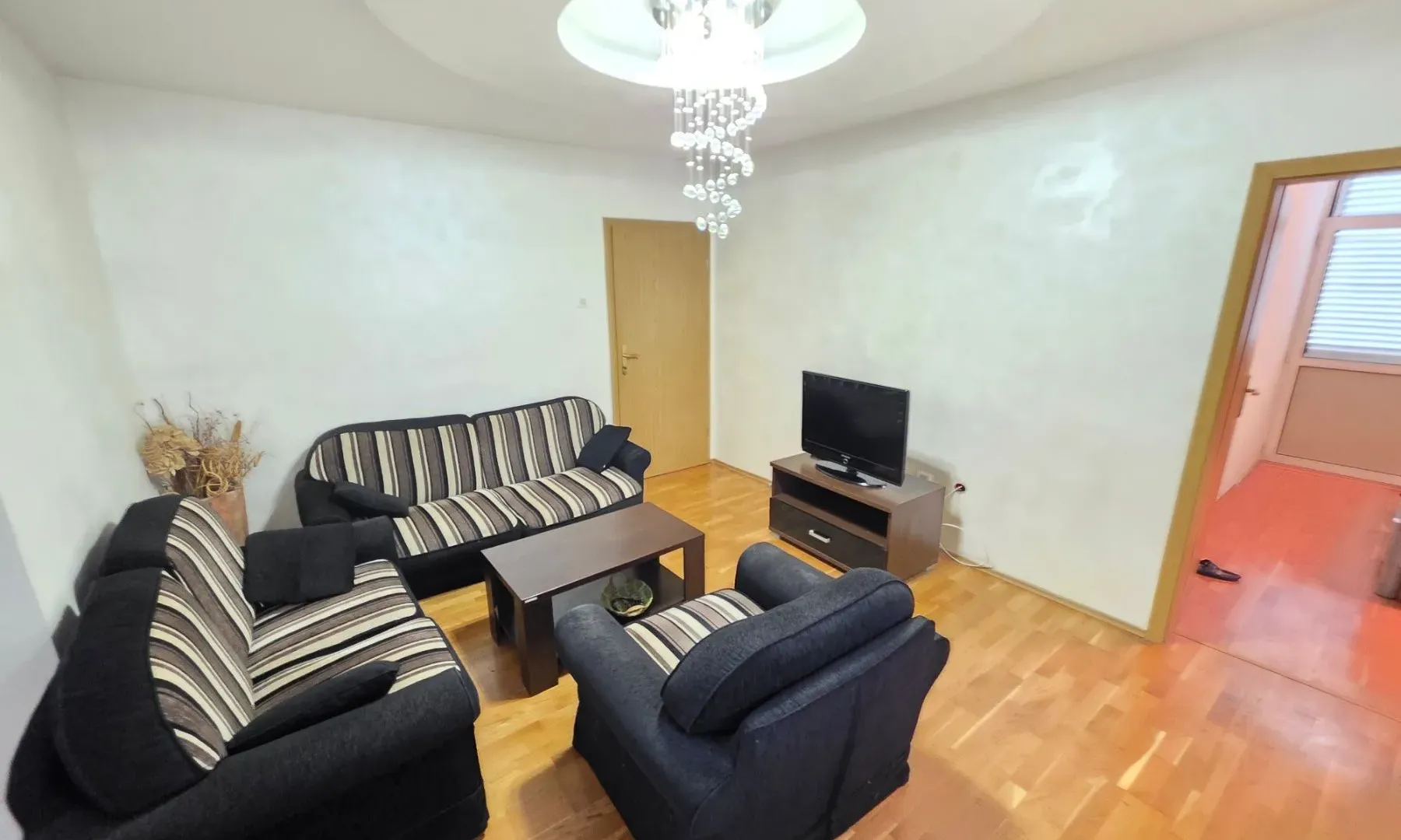 Prodaja, trosoban stan, 100m², Petrovac, Budva