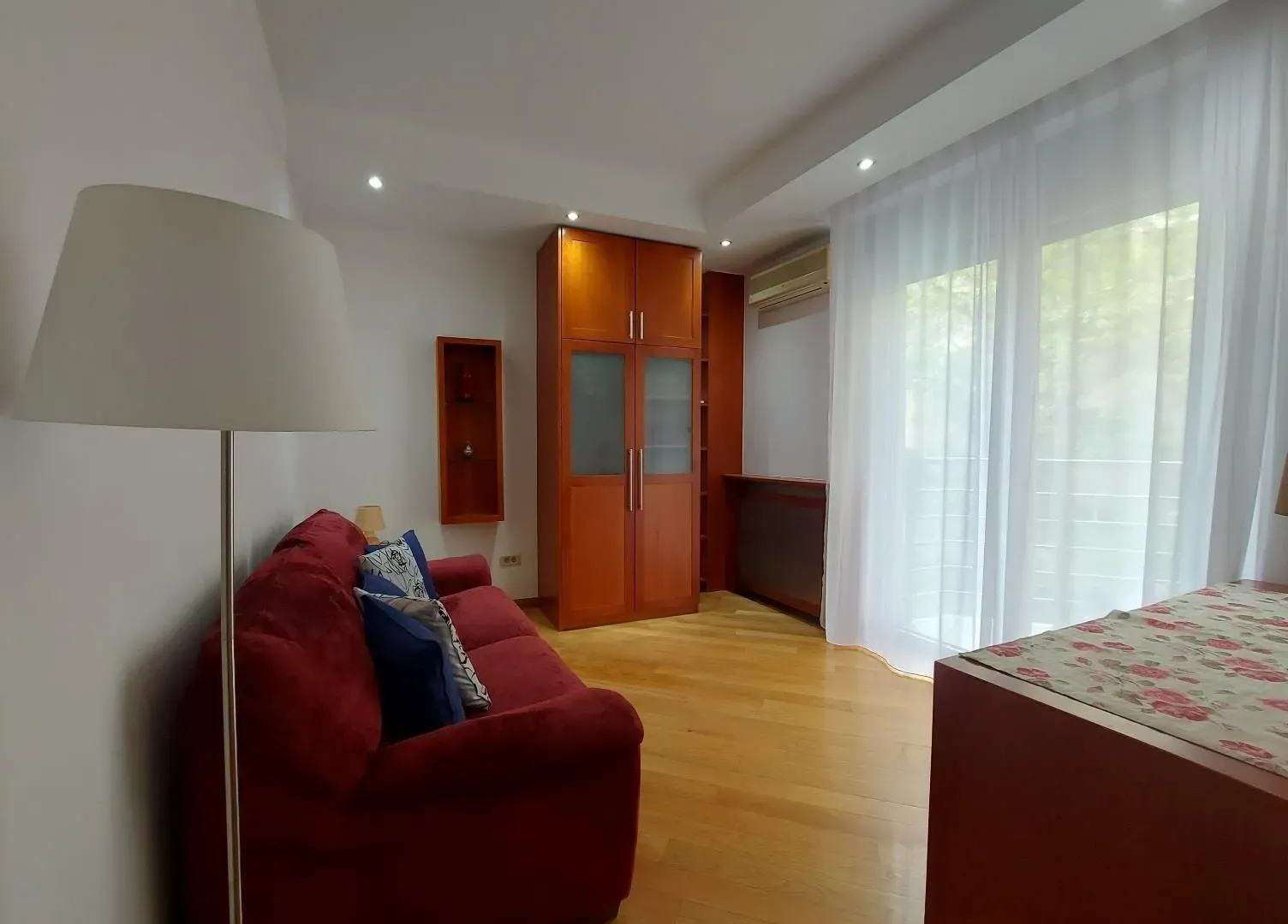 Rent, apartment, 156m², Kalenić Pijaca, Vračar Sve Podlokacije