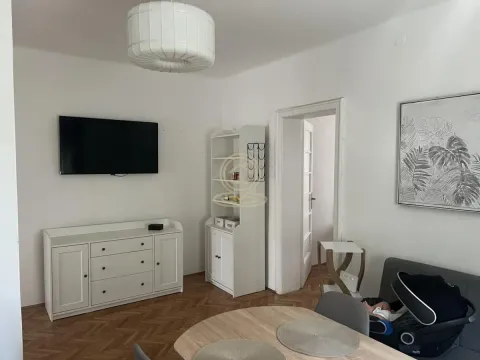 Rent, three bedroom apartment, 61m², Stari Grad, Beograd - image 7