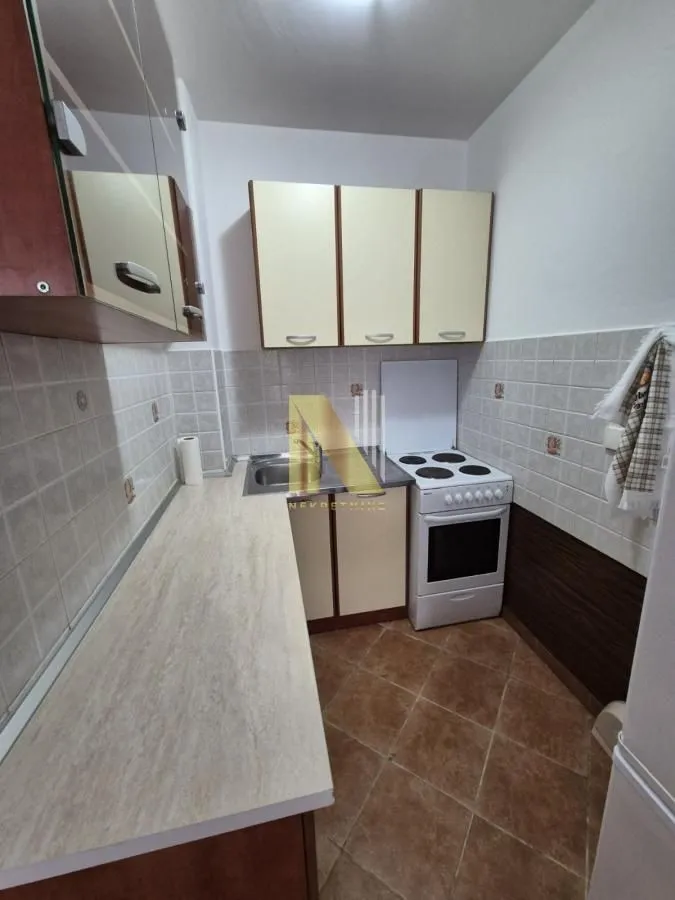 Rent, two bedroom apartment, 48m², Bulevar Evrope, Novi Sad Sve Podlokacije