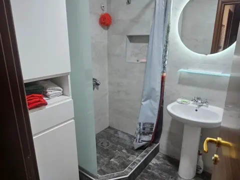 Izdavanje, stan, 66m², Stari Aerodrom, Podgorica - image 9