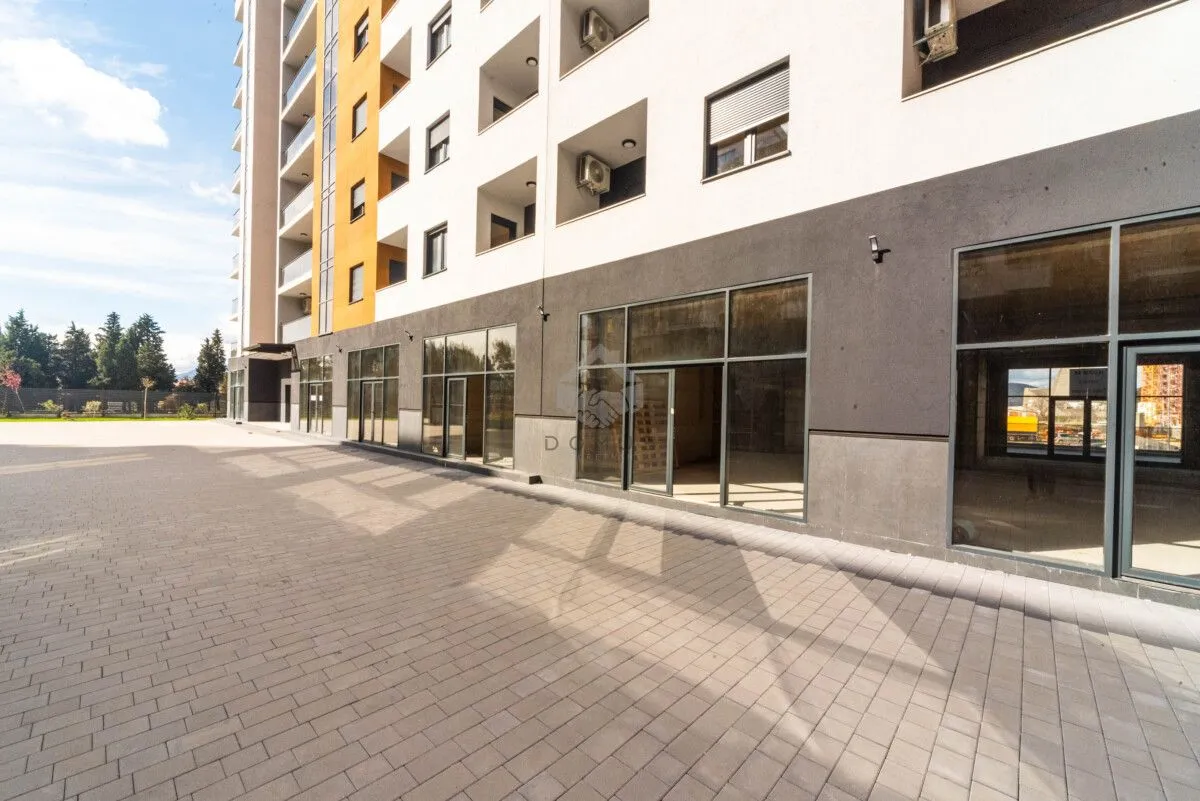 Sale, office space, 105m², Stari Aerodrom, Podgorica