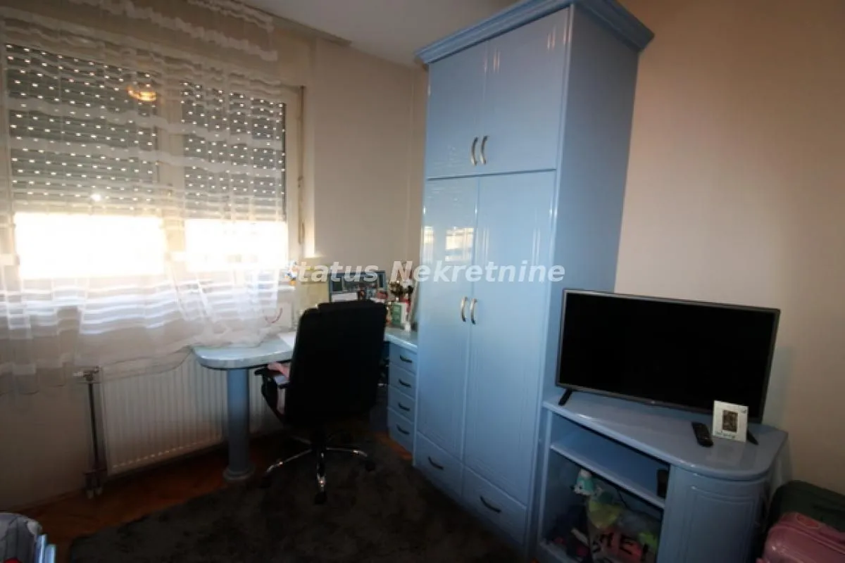Prodaja, trosoban stan, 91m², Grbavica, Novi Sad Sve Podlokacije