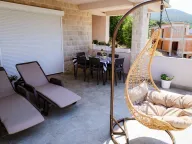 Izdavanje, kuća, 170m², Bigova, Kotor - image 17