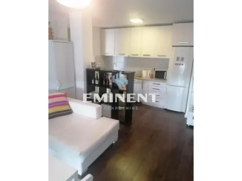 Sale, apartment, 62m², Novi Beograd Blok 28, Novi Beograd Sve Podlokacije - image 4