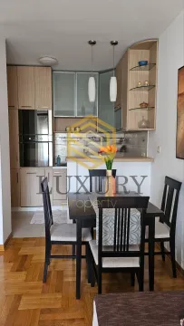 Rent, two bedroom apartment, 70m², Pejton, Podgorica - image 2
