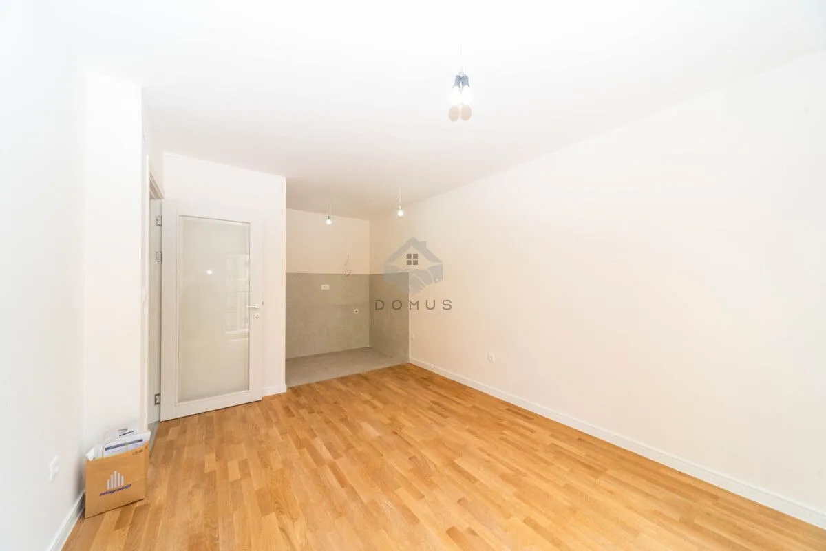 Rent, one bedroom apartment, 40m², Pobrežje, Podgorica