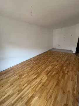 Izdavanje, jednosoban stan, 45m², Tološi, Podgorica - image 2