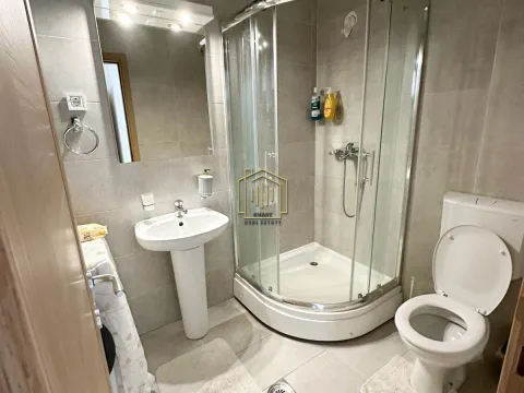 Izdavanje, dvosoban stan, 66m², Stari Aerodrom, Podgorica - image 12