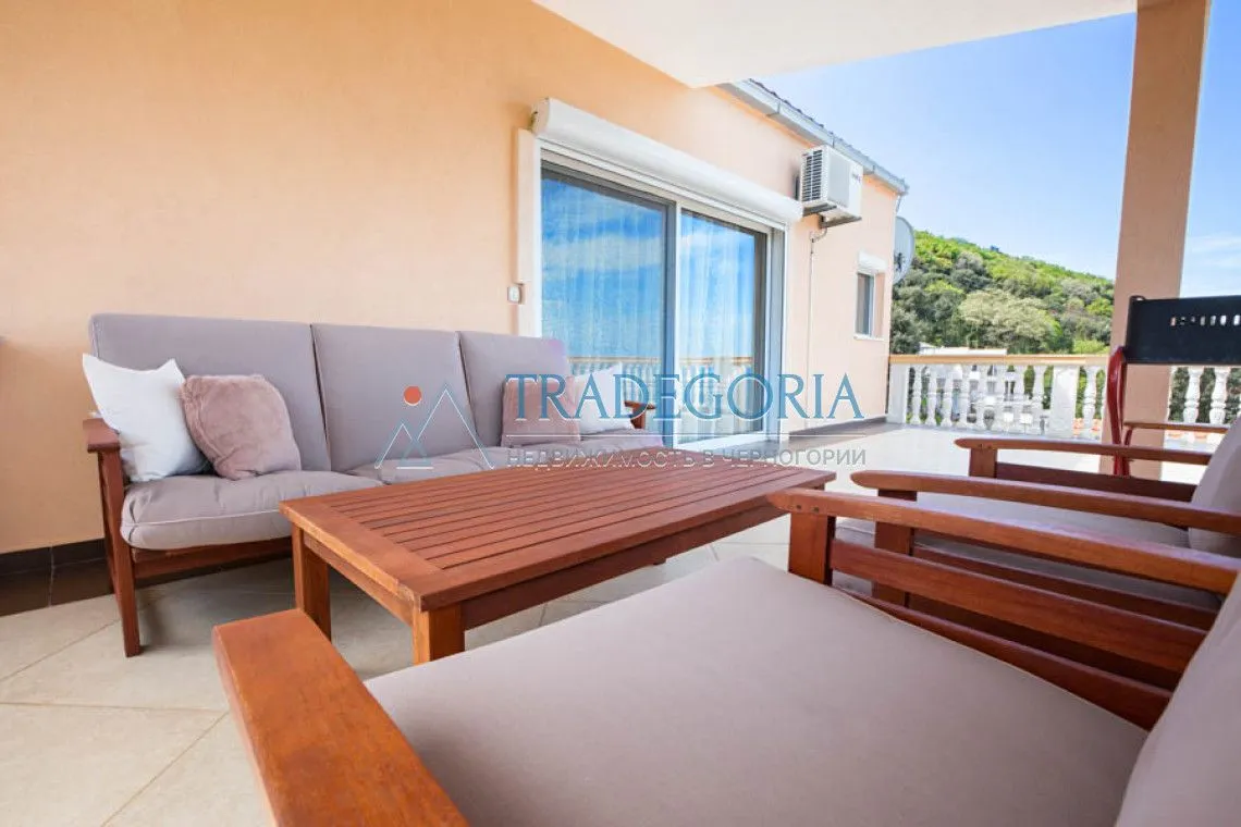 Prodaja, kuća, 250m², Utjeha, Ulcinj
