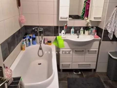 Rent, three bedroom apartment, 98m², Medijana, Niš - image 12