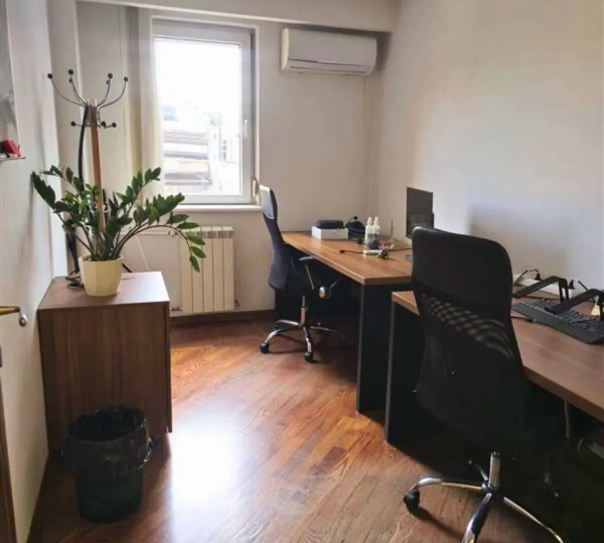 Rent, office space, 400m², Savski Venac, Beograd