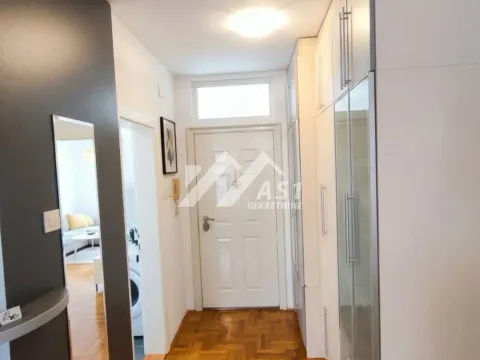 Izdavanje, stan, 25m², Grbavica, Novi Sad Sve Podlokacije - image 3