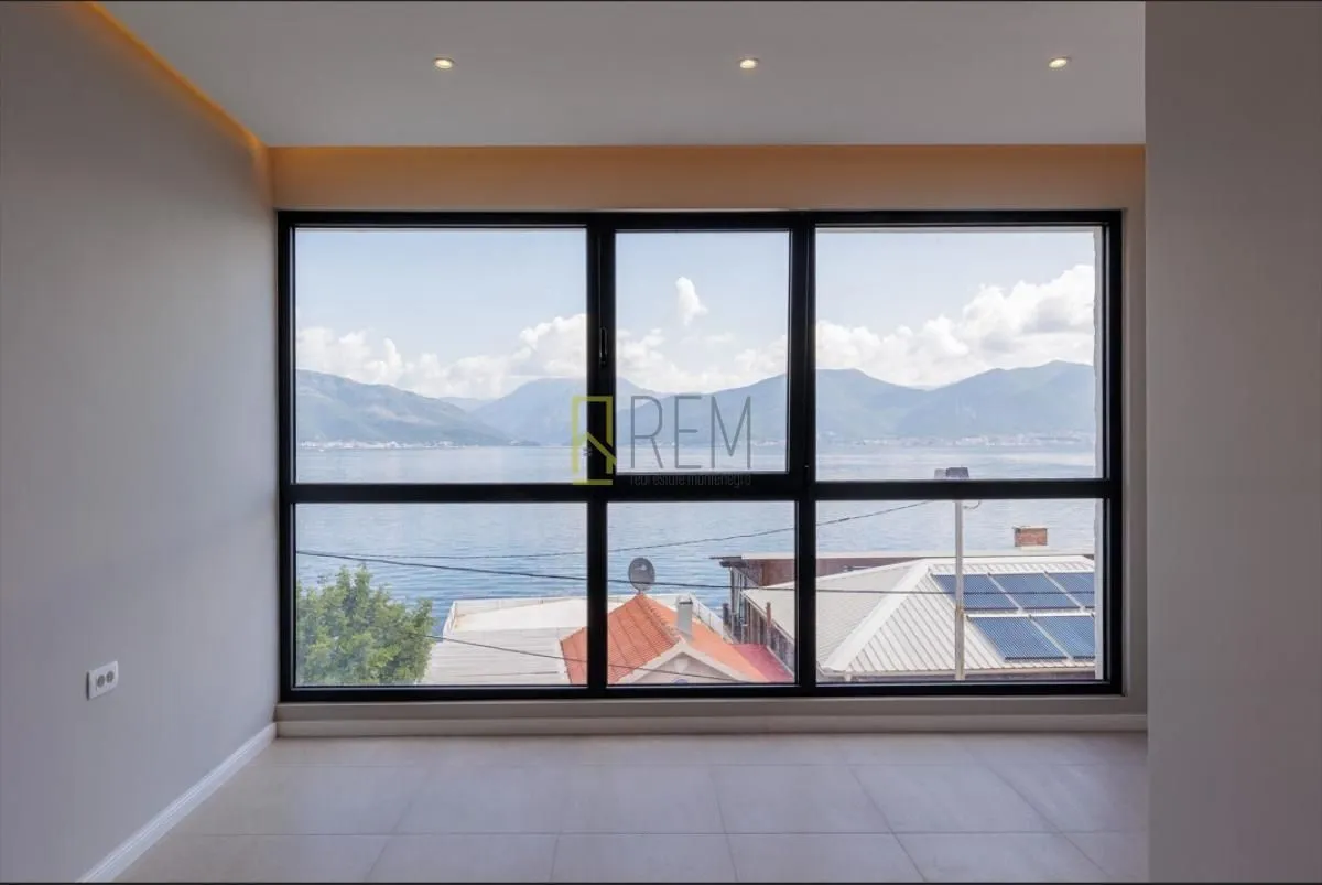 Prodaja, kuća, 200m², Krašići, Tivat