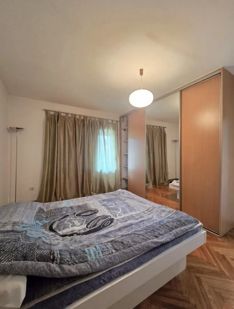 Prodaja, kuća, 289m², Tološi, Podgorica