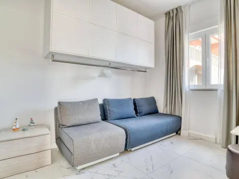 Sale, two bedroom apartment, 60m², Petrovac, Budva - image 9