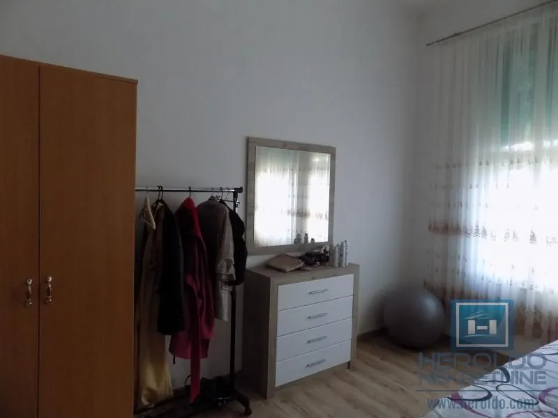 Prodaja, četvorosoban stan, 106m², Ćuprija, Srbija
