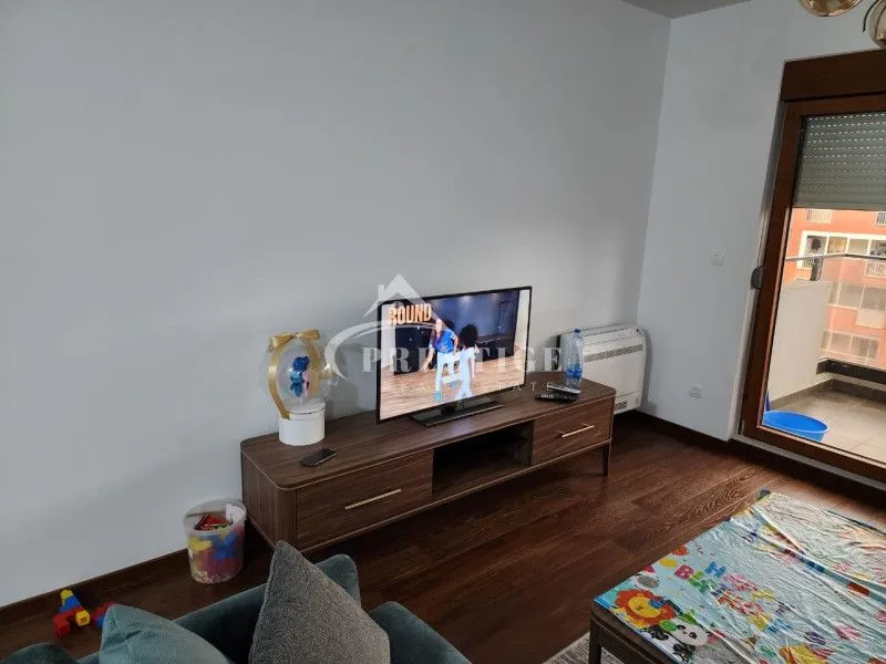 Rent, two bedroom apartment, 70m², Master Kvart, Podgorica