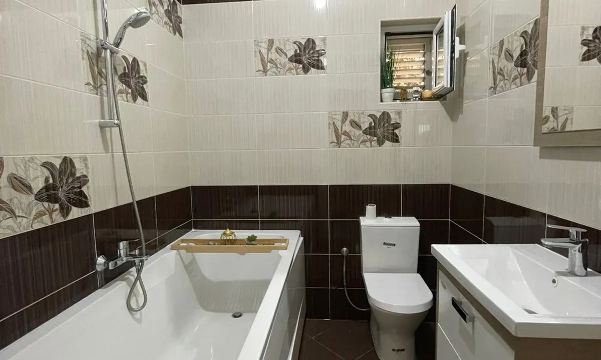 Rent, two bedroom apartment, 100m², Tivat, Crna Gora