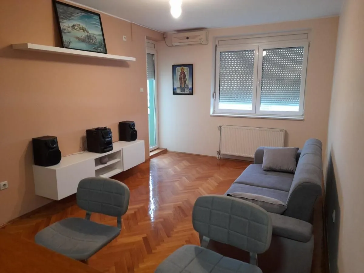 Prodaja, jednosoban stan, 43m², Grbavica, Novi Sad Sve Podlokacije