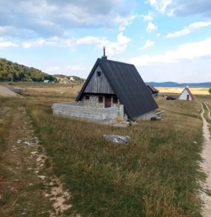 Prodaja, kuća, 76m², Motički gaj, Žabljak