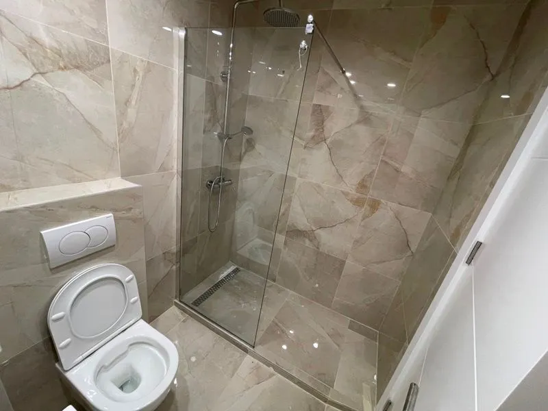 Izdavanje, četvorosoban stan, 86m², Novi Beograd Blok 63, Novi Beograd Sve Podlokacije