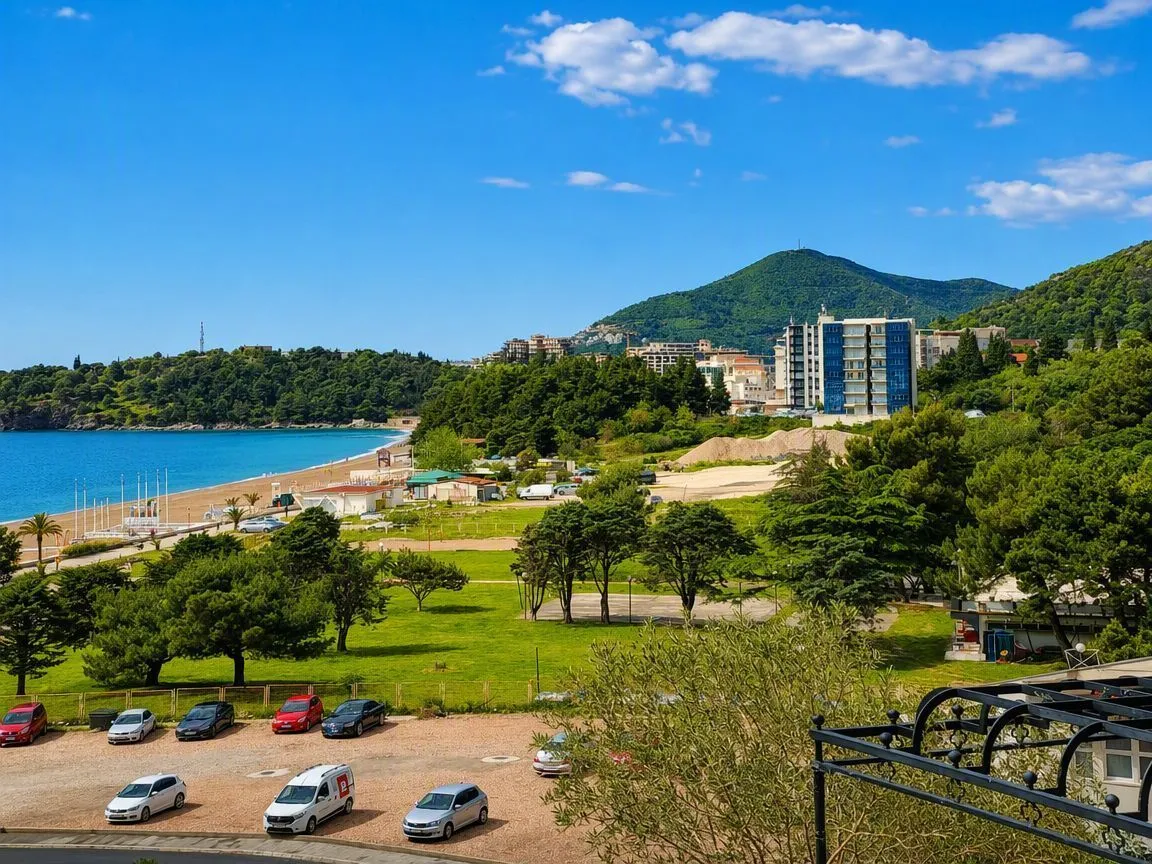 Sale, studio apartment, 27m², Bečići, Budva