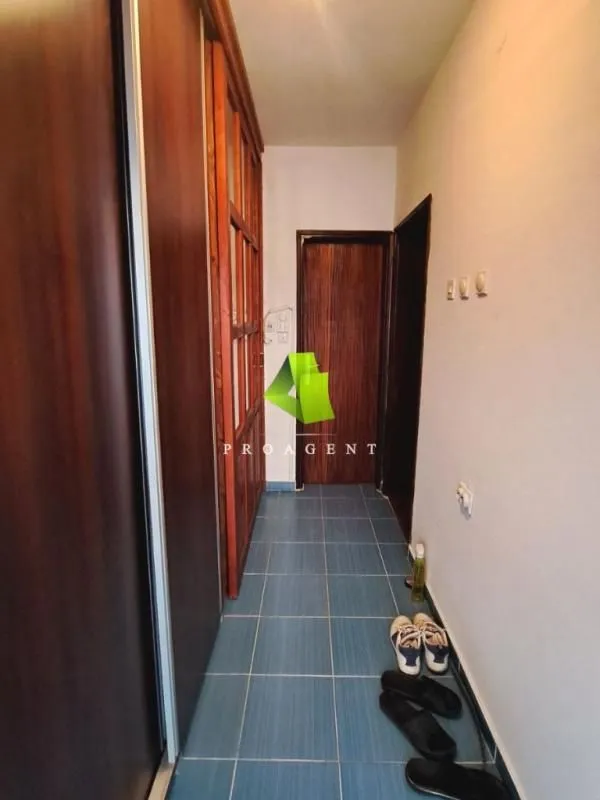 Prodaja, kuća, 269m², Medijana, Niš