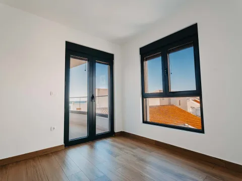 Izdavanje, ugostiteljski objekat, 1600m², Budva, Crna Gora - image 17