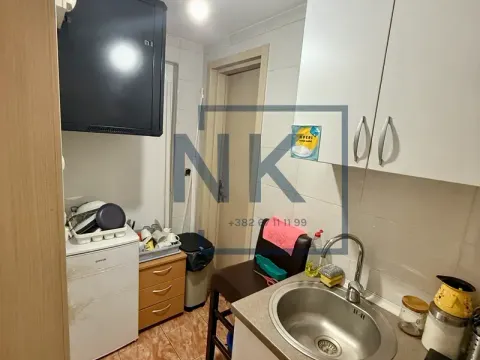 Rent, office space, 129m², Preko Morače, Podgorica - image 12