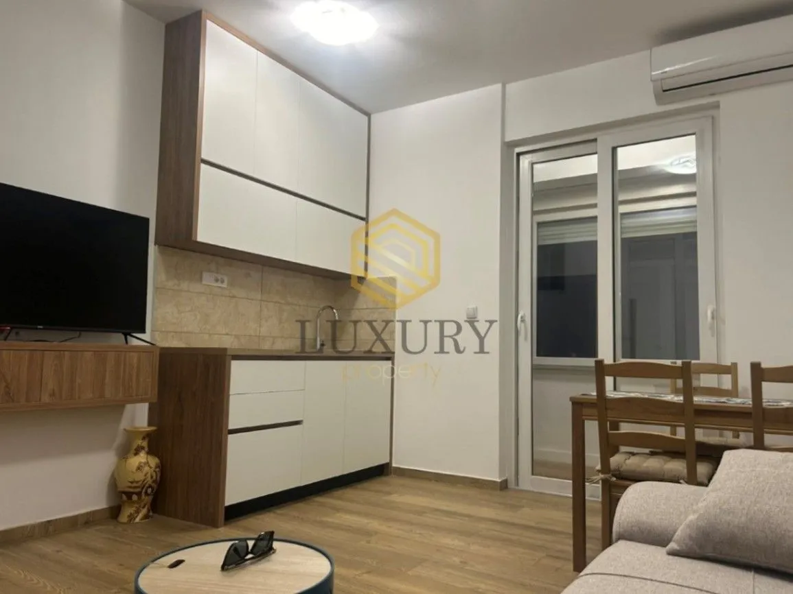 Rent, two bedroom apartment, 68m², Centar, Podgorica