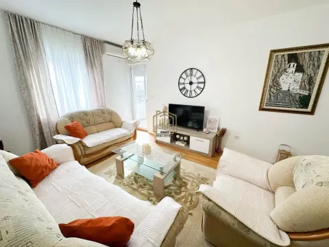 Izdavanje, dvosoban stan, 66m², Stari Aerodrom, Podgorica - image 7