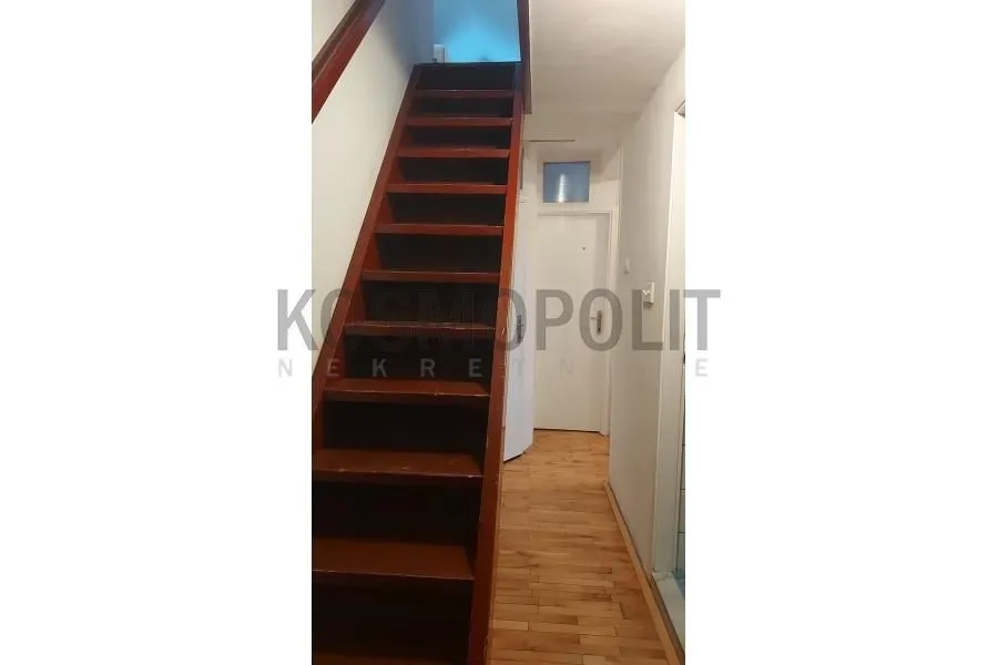 Sale, apartment, 132m², Banovo Brdo, Beograd