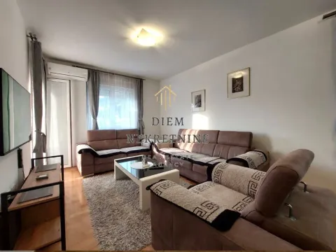 Rent, two bedroom apartment, 70m², Seljanovo, Tivat - image 18