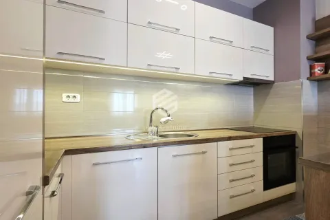 Prodaja, dvosoban stan, 63m², City Kvart, Podgorica - image 6