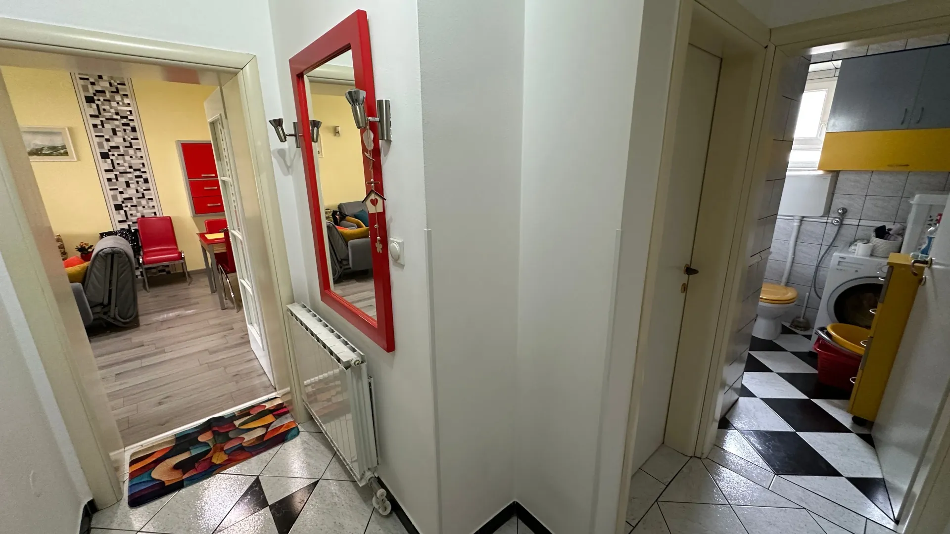 Prodaja, trosoban stan, 65m², Stara varoš, Nikšić
